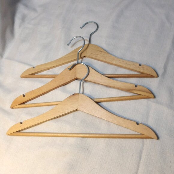 (3) Brand New WOODEN HANGERS - Picture 1 of 1